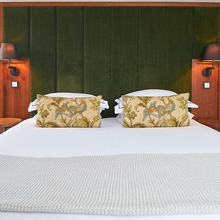 Aparthotel Cheval The Edinburgh Grand Exterior foto A bed with a mattress