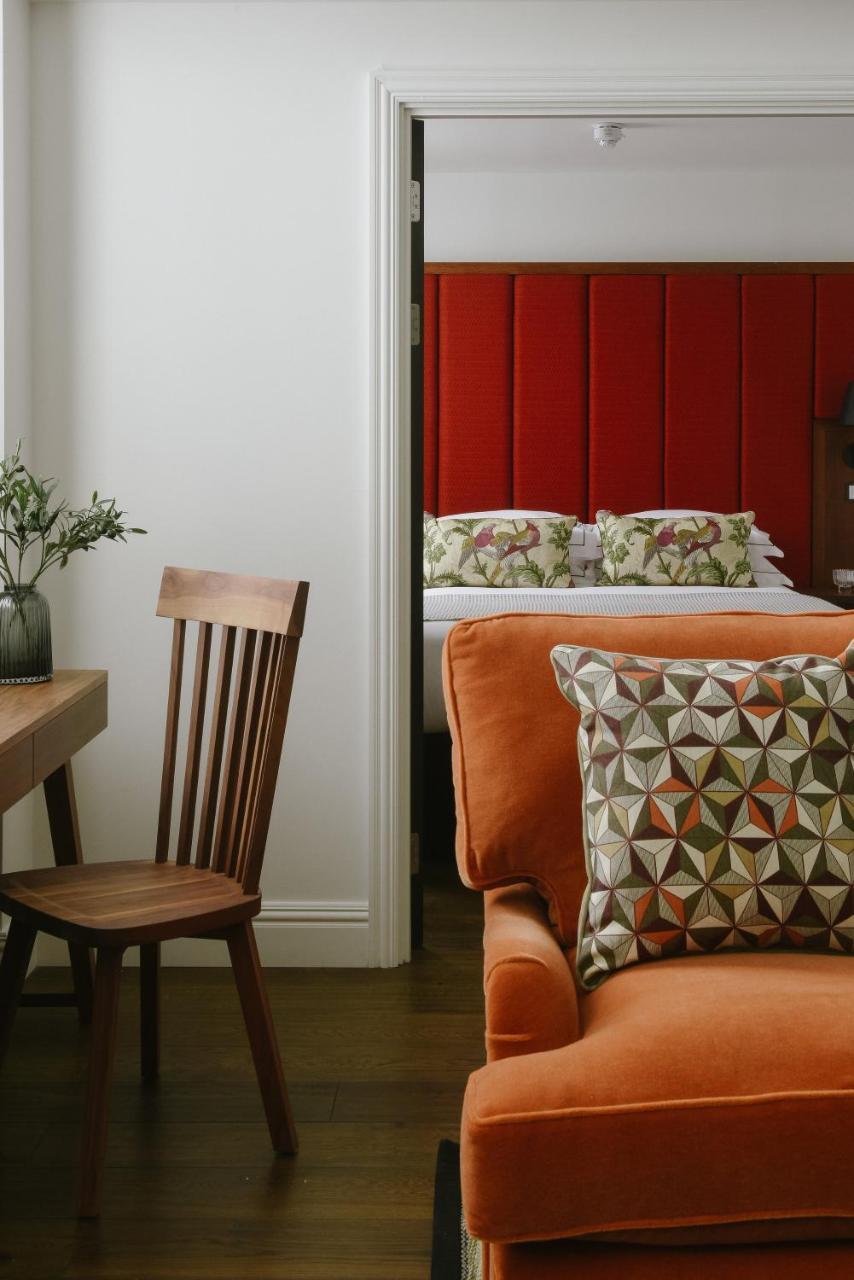 Aparthotel Cheval The Edinburgh Grand Exterior foto A bedroom at The Mitre